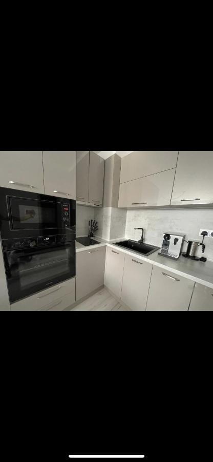Brand New First Line Sea View 2 Bedroom Apartment Burgas Exterior photo